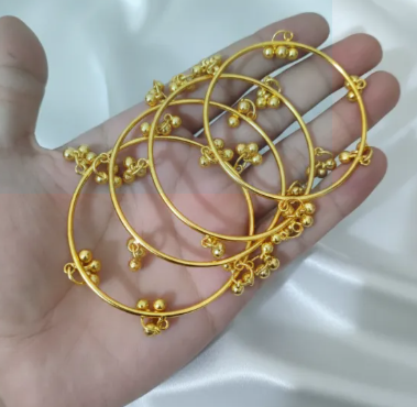 4 pcs Trending kashmiri bangles - dozen bangles - kanch ki kashmiri bangles - "Raindrop" glass variety and Ghungroo sets